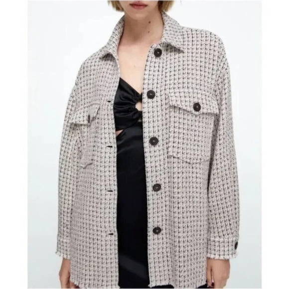Zara Textured Weave Fringe Hem Overshirt Shacket Jacket White Black Sz Medium - Picture 5 of 11